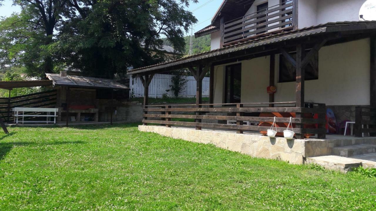 Vila Roxana Pangarati 외부 사진
